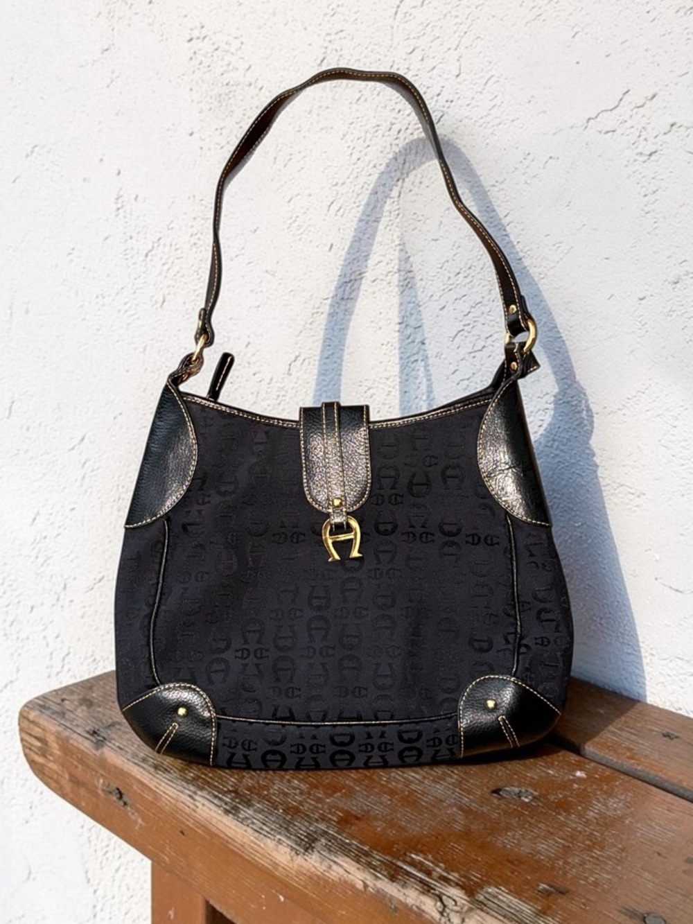 Vintage Etienne Aigner Black Monogram Horseshoe Buckle Shoulder Bag
